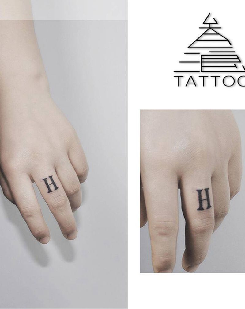 h纹身图片_手部纹身图案