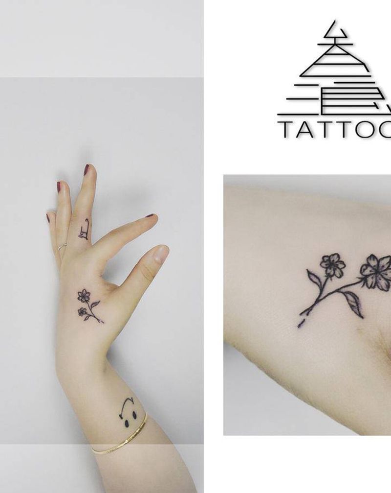 花纹身图片_手部纹身图案