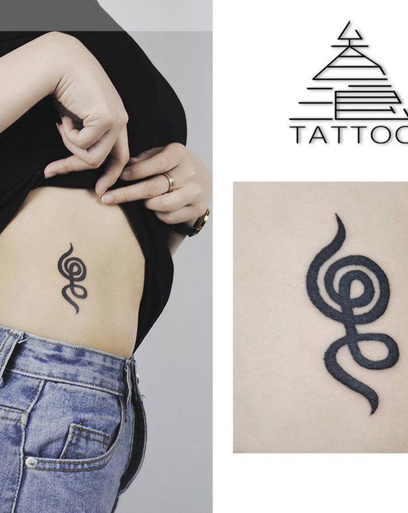 图腾纹身图片_腹部纹身图案