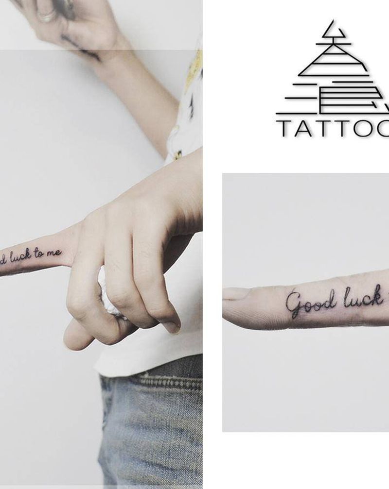 字母纹身图片_手部纹身图案