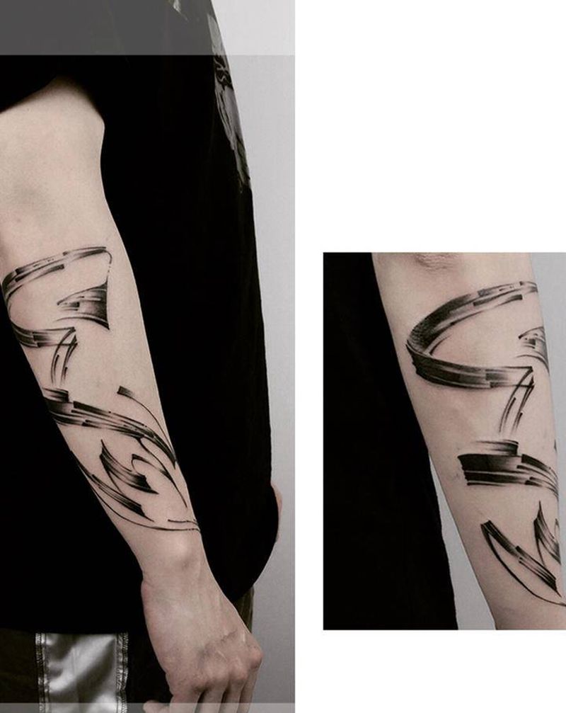 叁浪作品｜泼墨纹身图片_手部水墨纹身图案