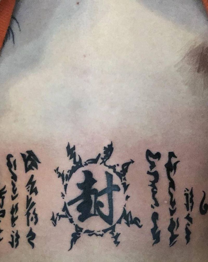 封印纹身图片_腹部图腾纹身图案