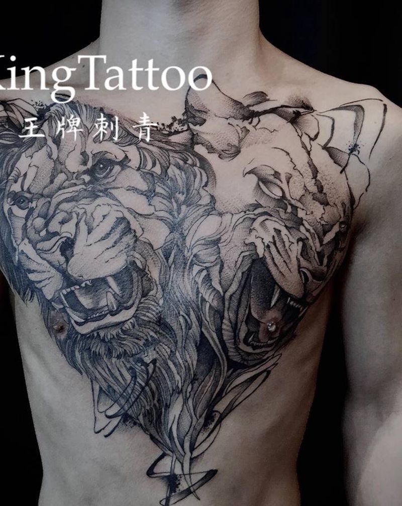 酷帅狮子花胸纹身图片_胸部点刺欧美写实狮子纹身图案