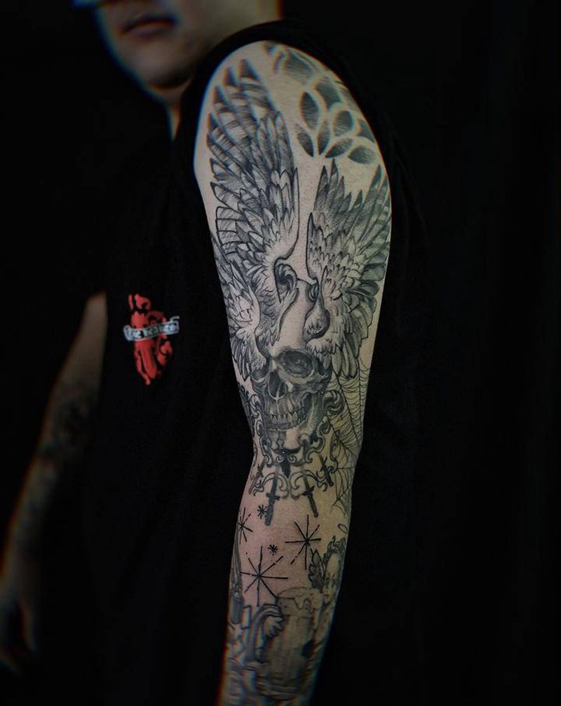 黯黑花臂纹身图片_点刺纹身图案