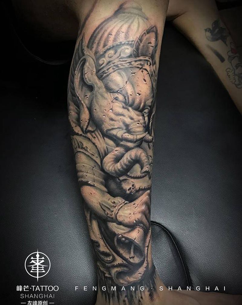象神石雕改造（原创）纹身图片_腿部背部新传统欧美写实象神石雕原创纹身图案