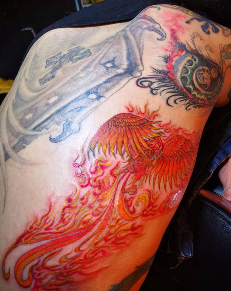 浴火重生•火凤凰纹身图片_背部腰部水彩水墨原创设计纹身图案