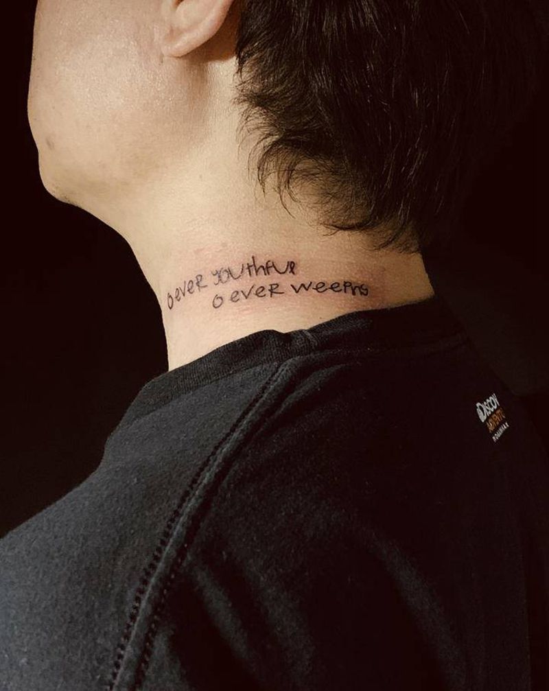 英文纹身图片_颈部花体字纹身图案