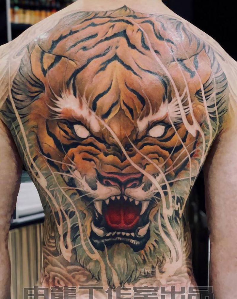 老虎纹身图片_新传统纹身图案