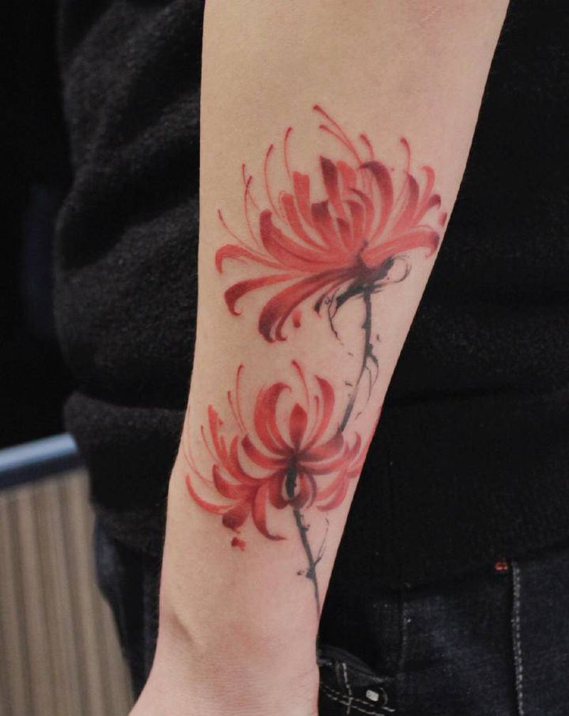 小作品纹身图片_手臂肩部水彩图腾纹身图案