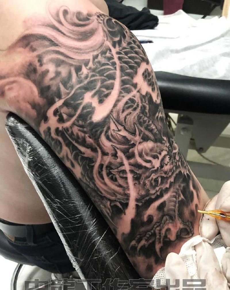 麒麟臂纹身图片_新传统纹身图案
