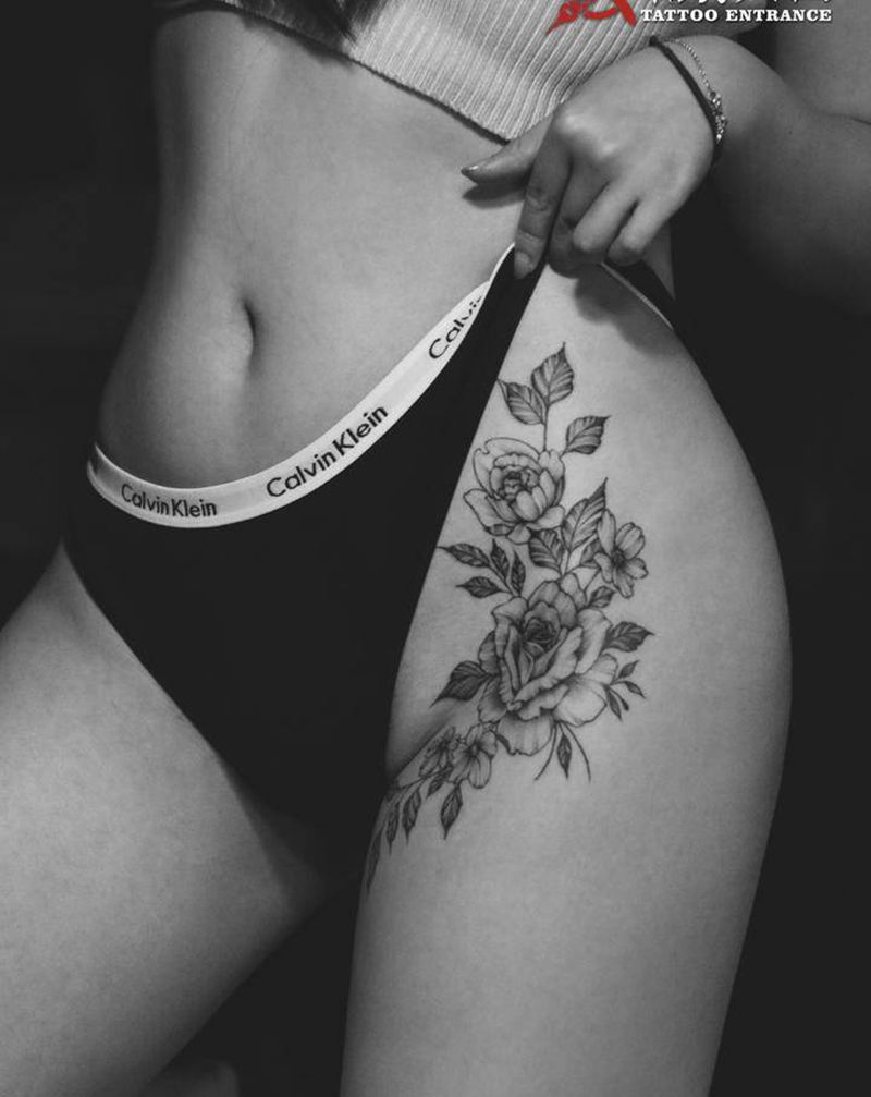 素花纹身图片_臀部腿部点刺素花花纹身图案