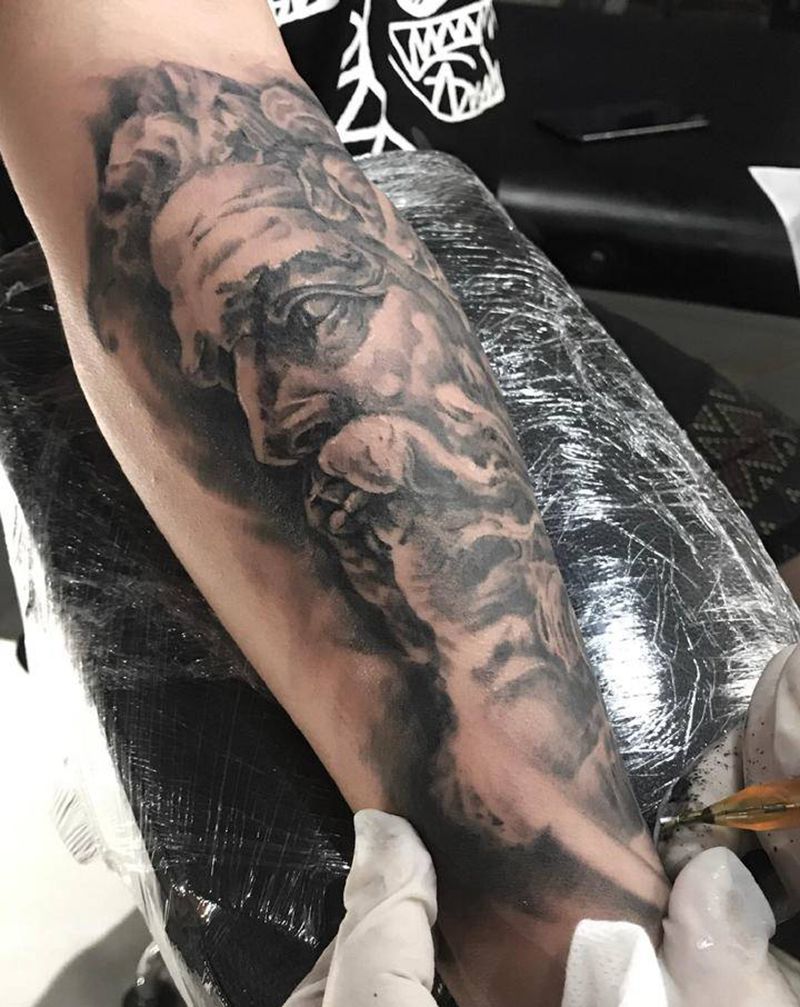 波赛冬瓜纹身图片_手臂纹身图案