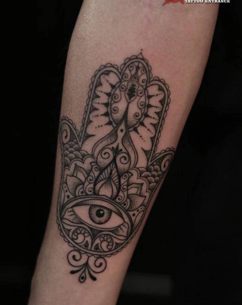 法蒂玛之手纹身图片_手臂点刺手点刺纹身图案