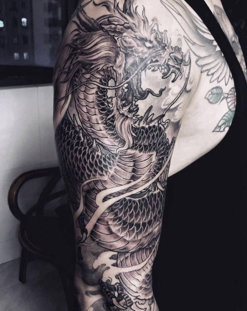 龙花臂纹身图片_新传统纹身图案