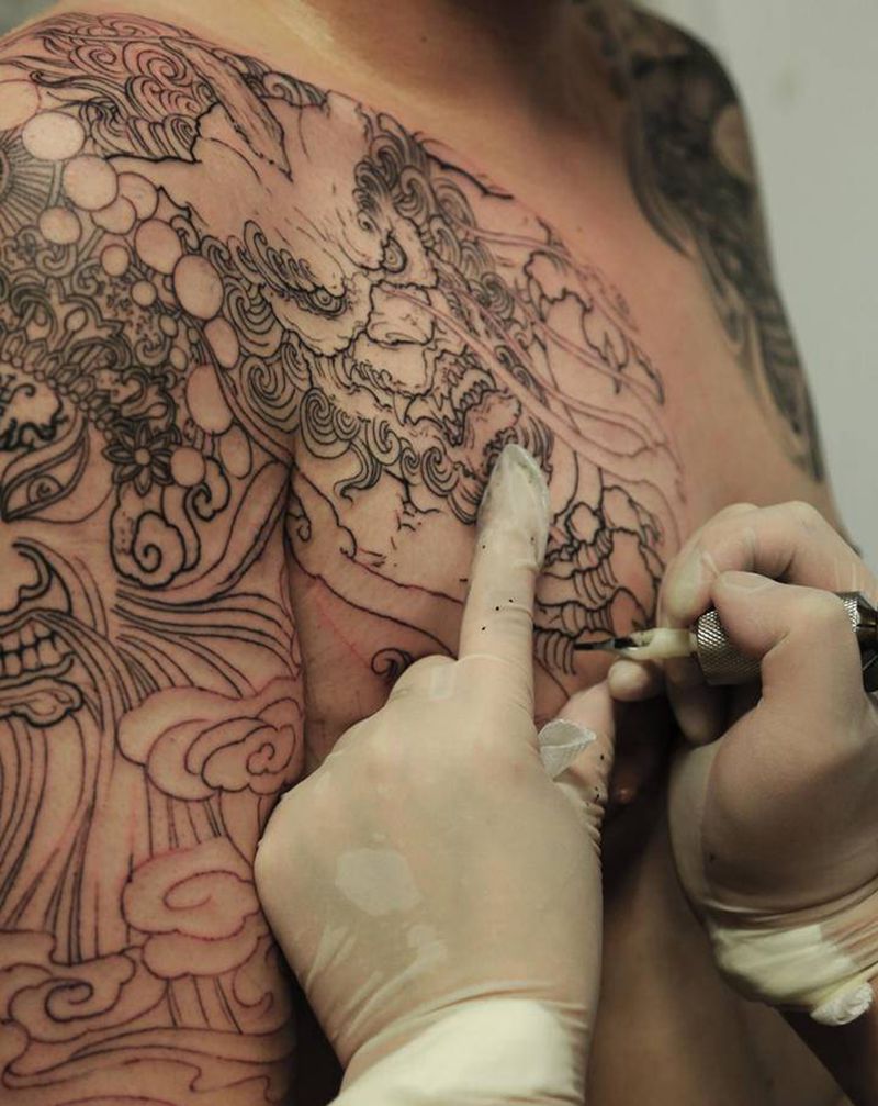 半甲纹身图片_新传统纹身图案