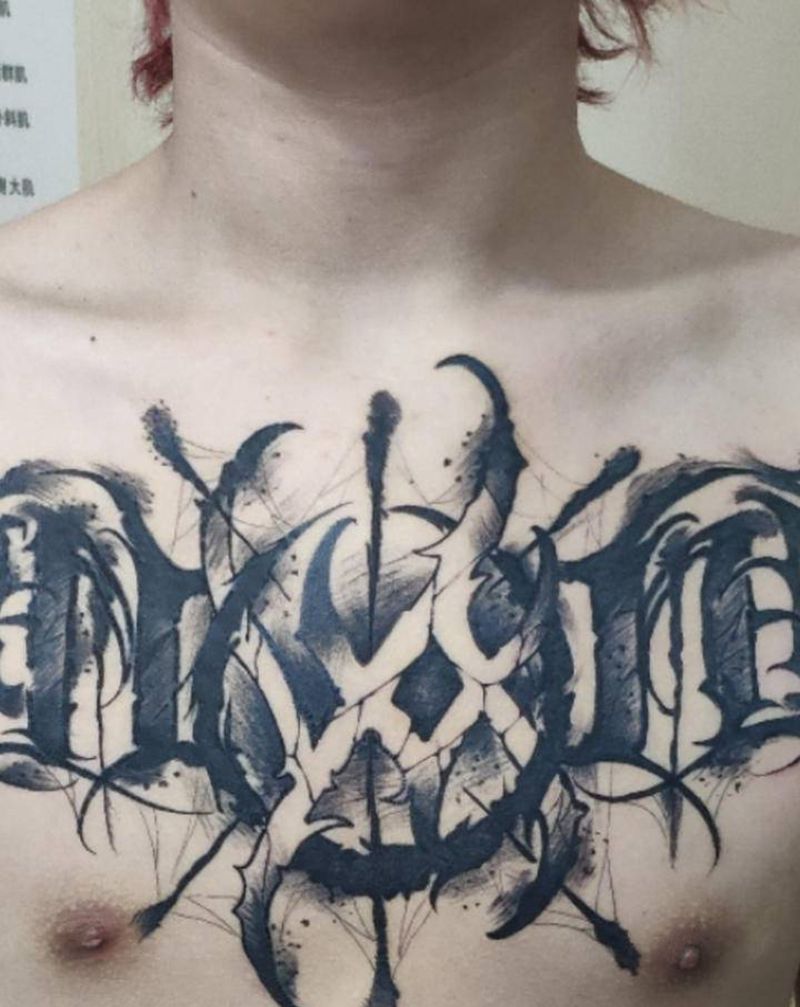 花胸纹身图片_胸部纹身图案