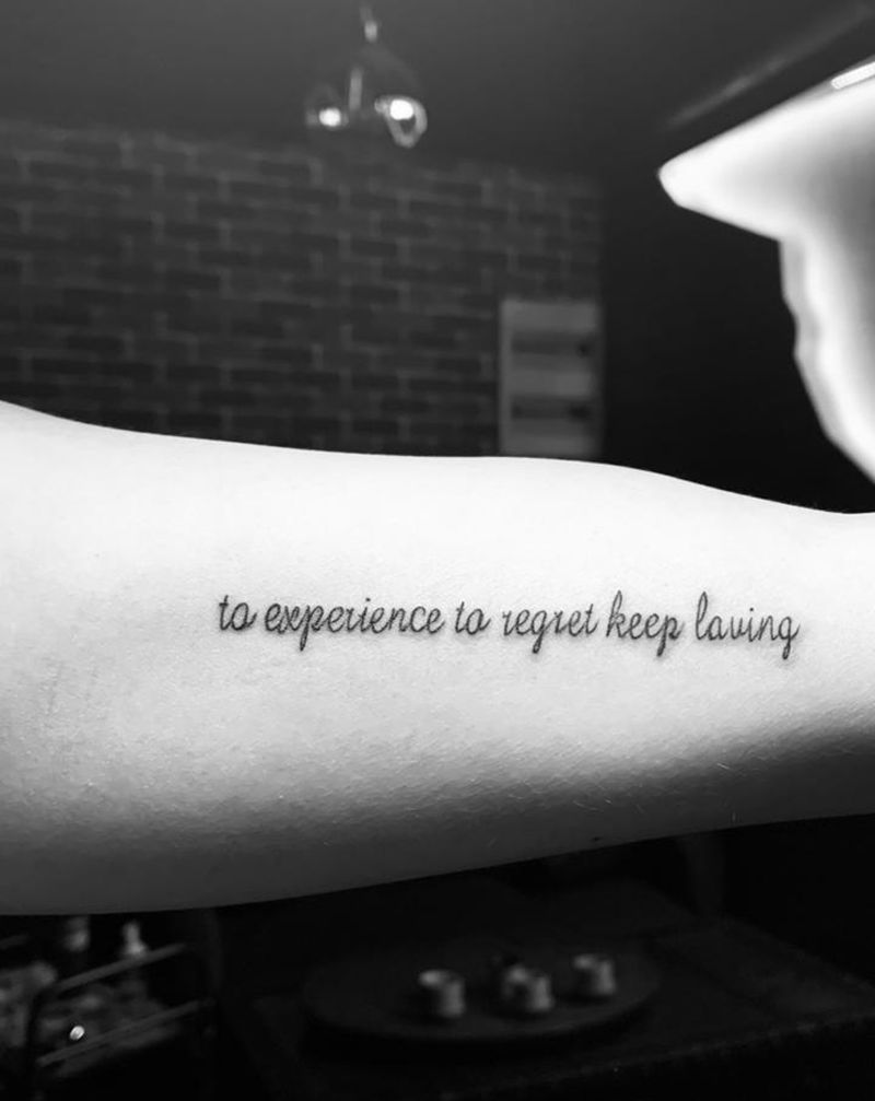 小图纹身图片_胸部手臂点刺纹身图案