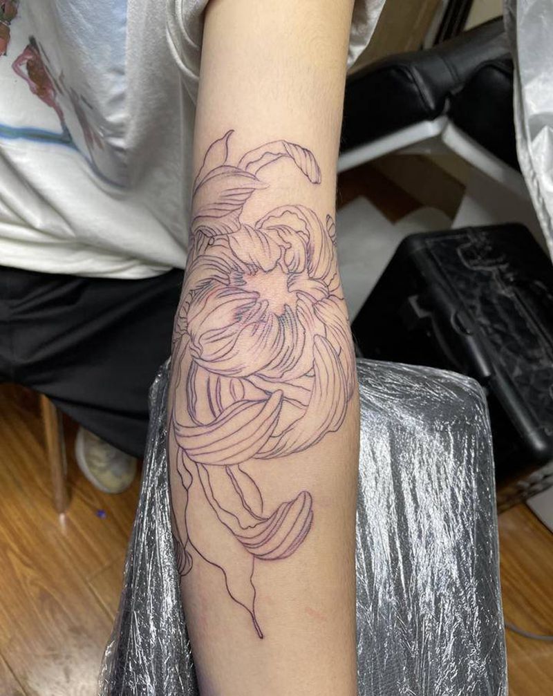 花（未完成）纹身图片_手臂老传统纹身图案