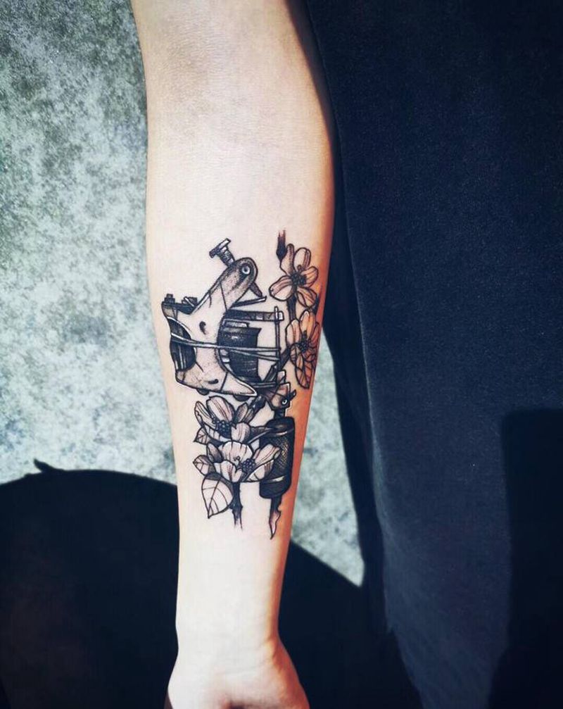 纹身机纹身图片_手臂纹身图案