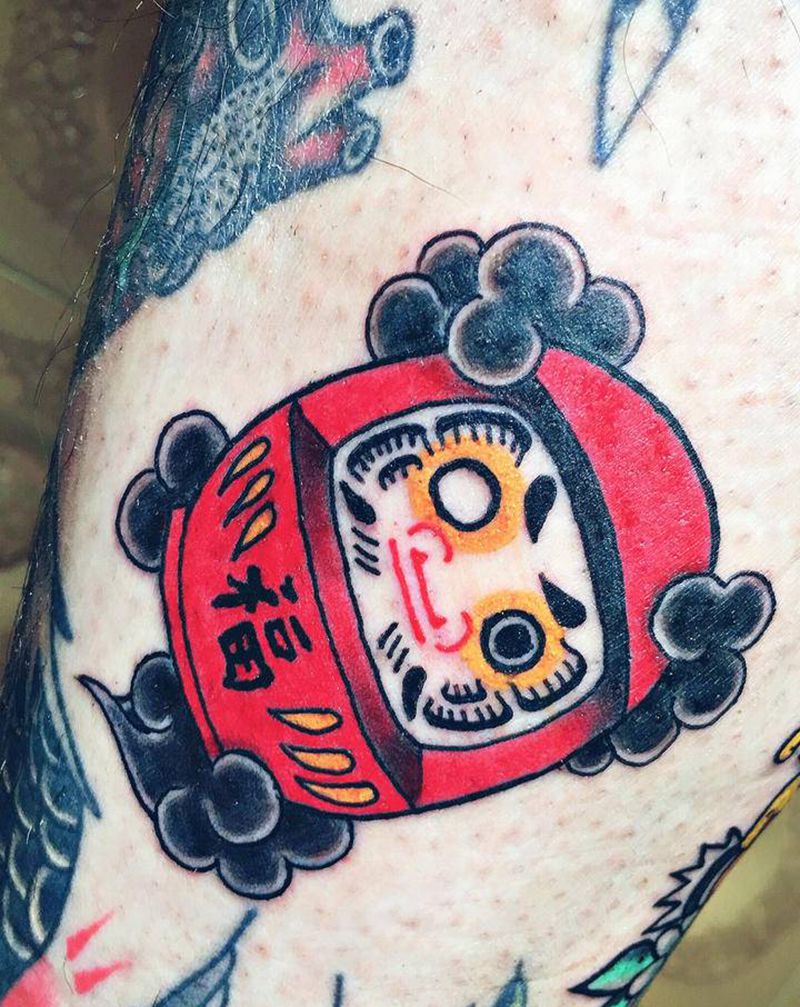 达摩蛋纹身图片_腿部纹身图案