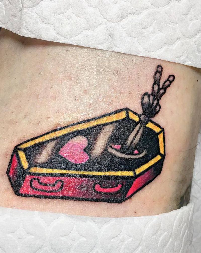 school风格小图纹身图片_腿部纹身图案