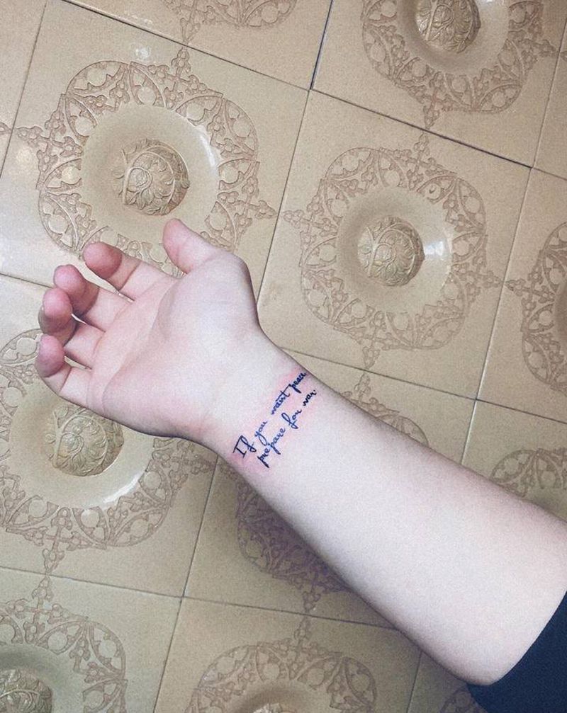 手腕英文纹身图片_手臂纹身图案