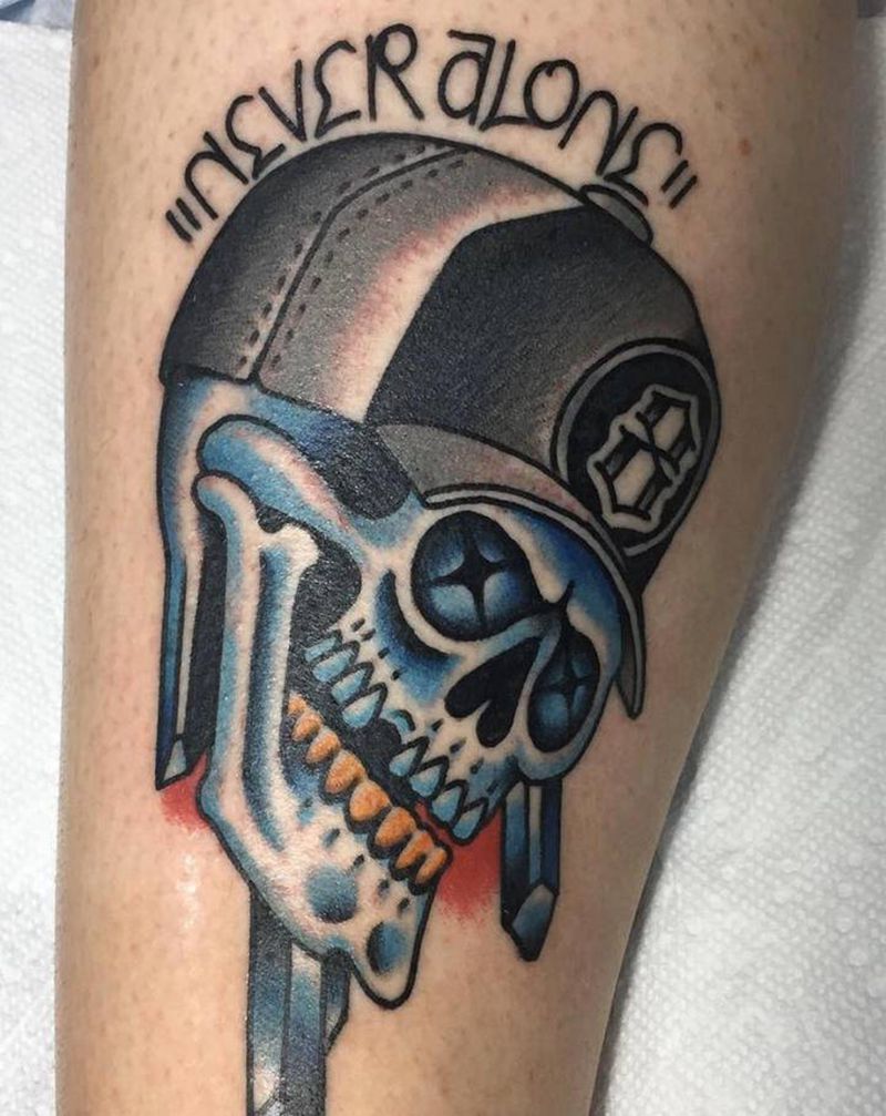 老学校骷髅纹身图片_腿部Old School骷髅纹身图案