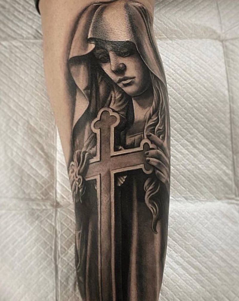 小臂圣母纹身图片_手臂腿部欧美写实圣母纹身图案
