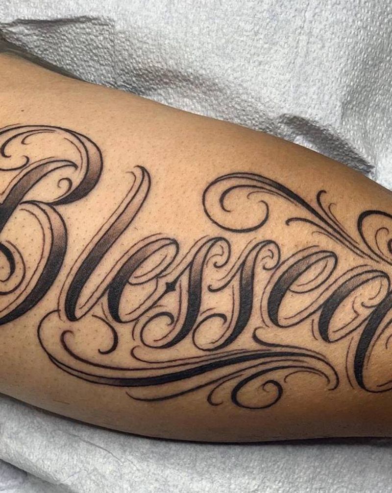 Blessed纹身图片_手臂胸部花体字纹身图案