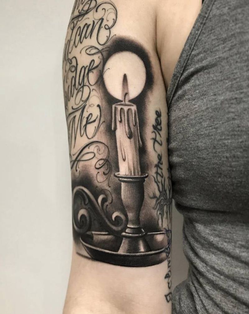 黑灰写实作品-烛台纹身图片_手臂腿部欧美写实蜡烛纹身图案