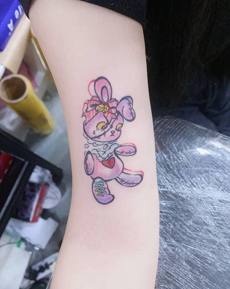 兔子纹身图片_手臂水彩New School纹身图案