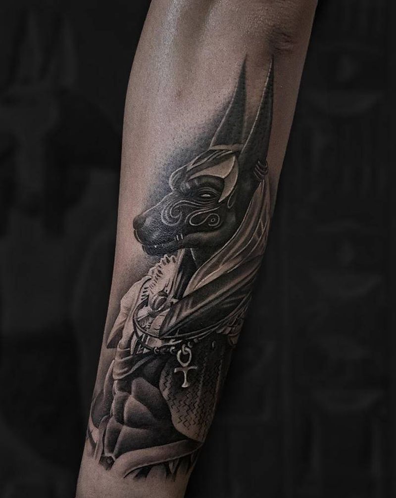 阿努比斯纹身图片_手臂欧美写实纹身图案