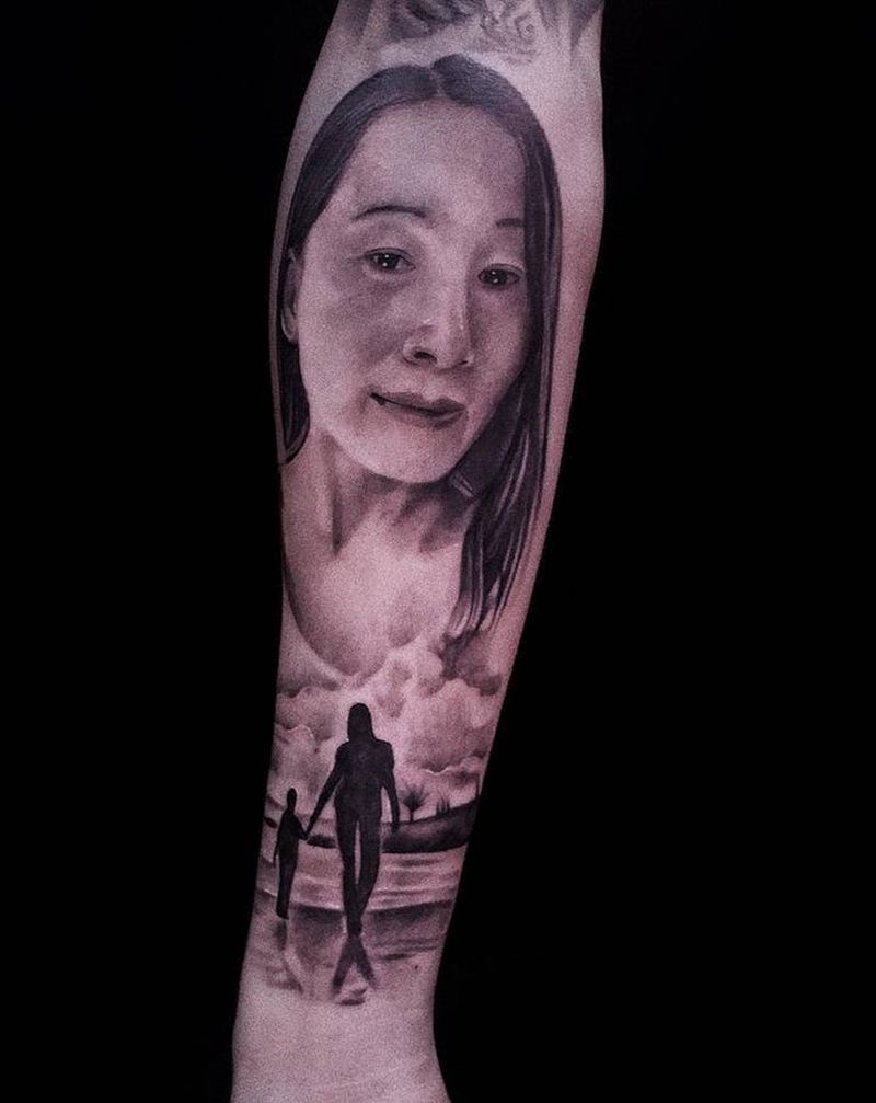 母亲肖像纹身纹身图片_手臂欧美写实纹身图案
