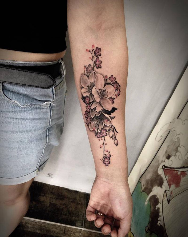 花纹身图片_手臂欧美写实纹身图案