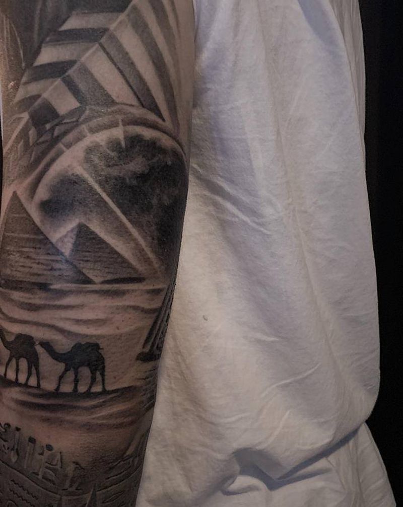 埃及花臂部分细节纹身图片_手臂欧美写实纹身图案
