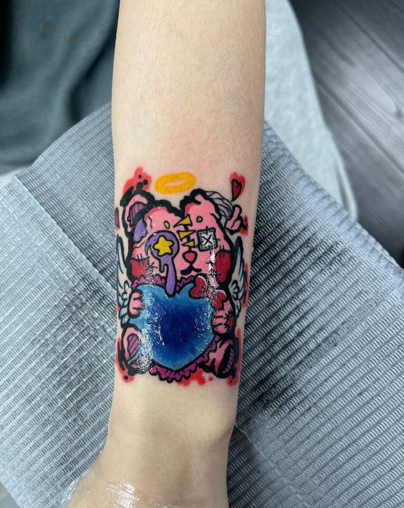 小熊遮盖纹身图片_手臂纹身图案