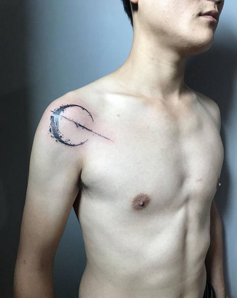 客人自带稿子纹身图片_肩部点刺花体字奇卡诺花体字南京纹身图案