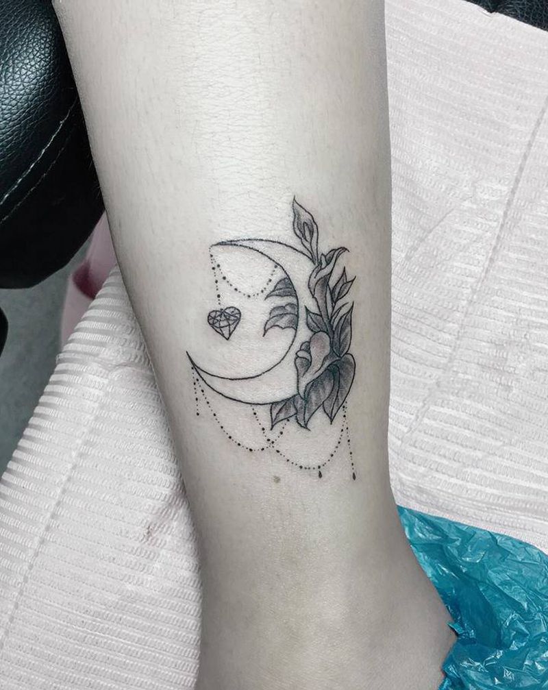 脚踝小清新纹身图片_脚部腿部纹身图案