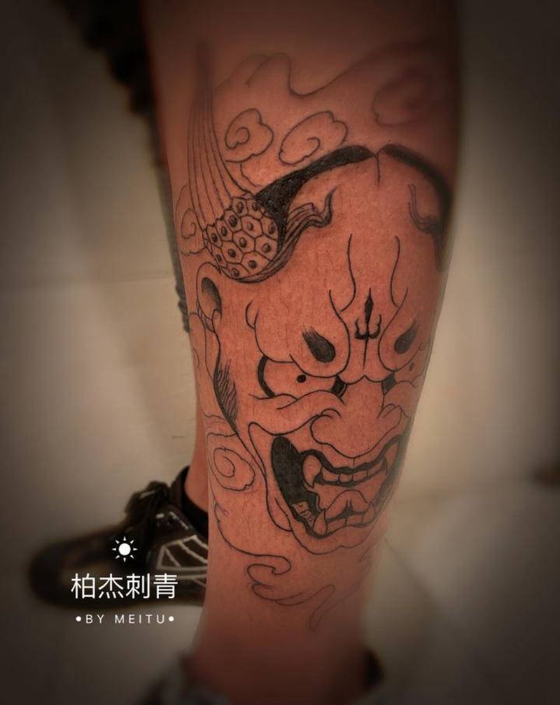 般若纹身图片_腿部新传统纹身图案