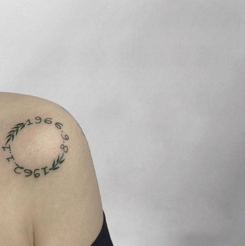 生日纹身图片_肩部数字小清新纹身图案