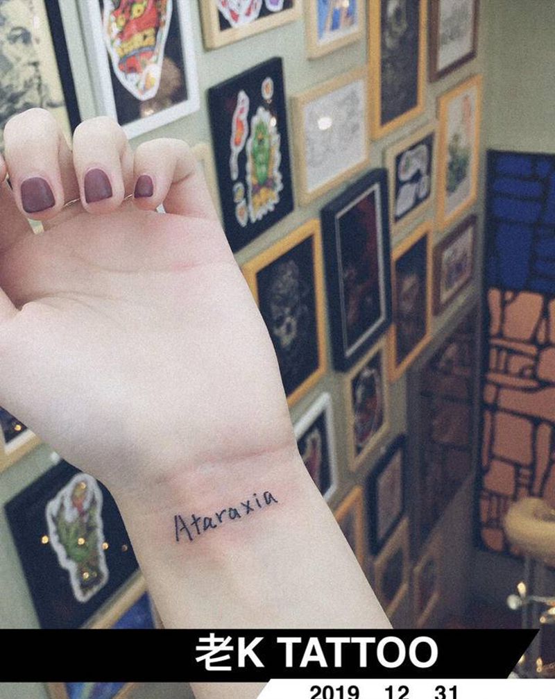 手腕英文纹身图片_手臂纹身图案