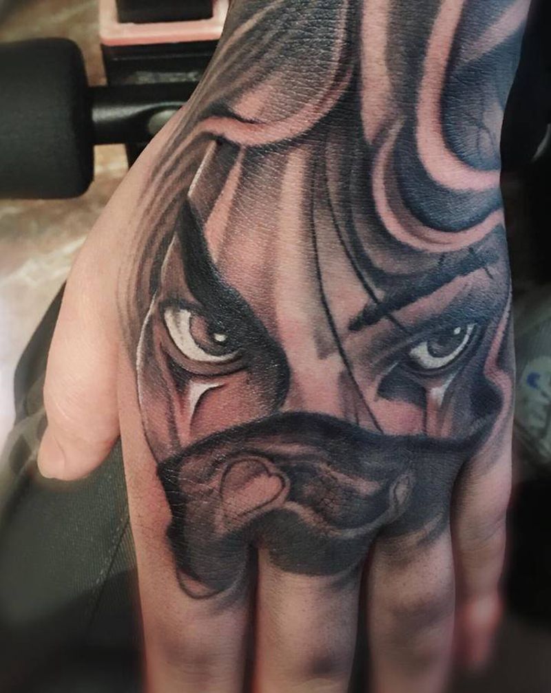 阿卡丽手背纹身图片_手部新传统纹身图案