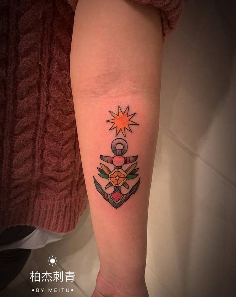 小图遮盖纹身图片_手部Old School纹身图案