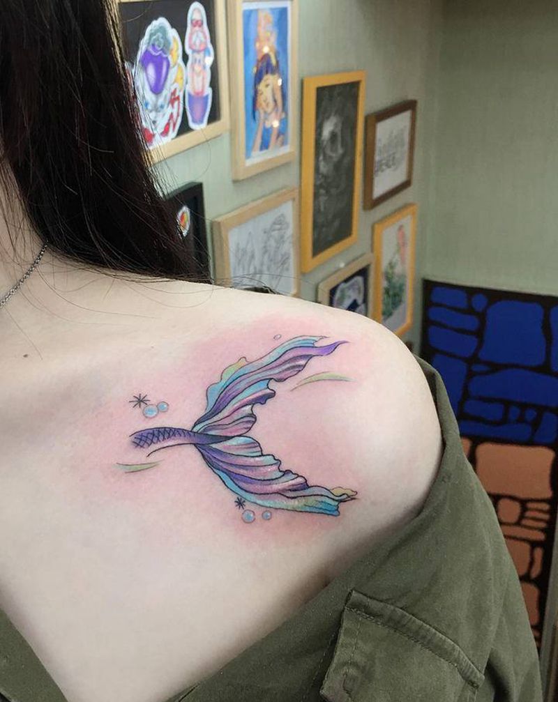 小清新鱼尾纹身图片_肩部水彩纹身图案