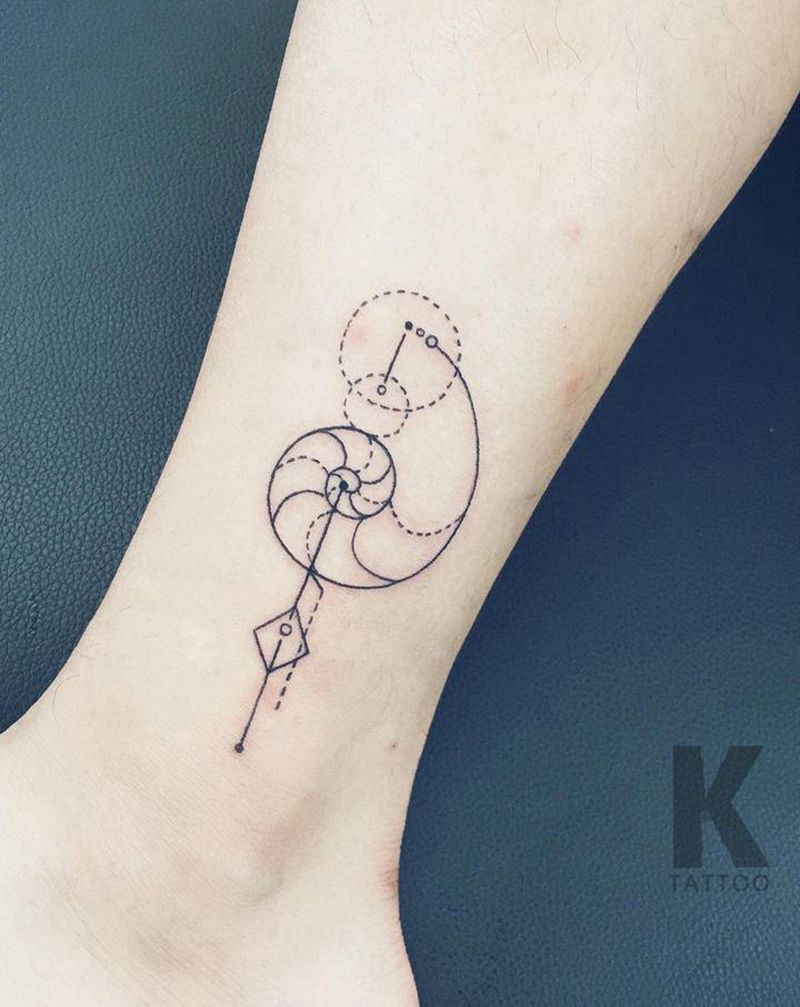 几何小清新纹身图片_腿部纹身图案