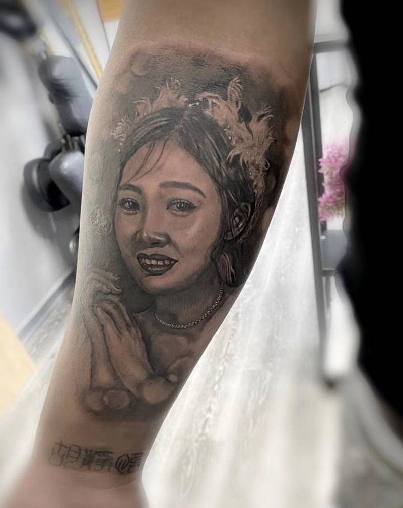 肖像纹身图片_手臂欧美写实纹身图案