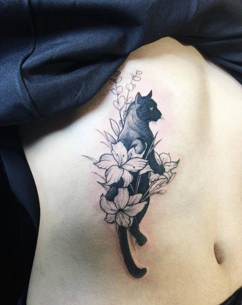 猫素花纹身图片_腹部纹身图案