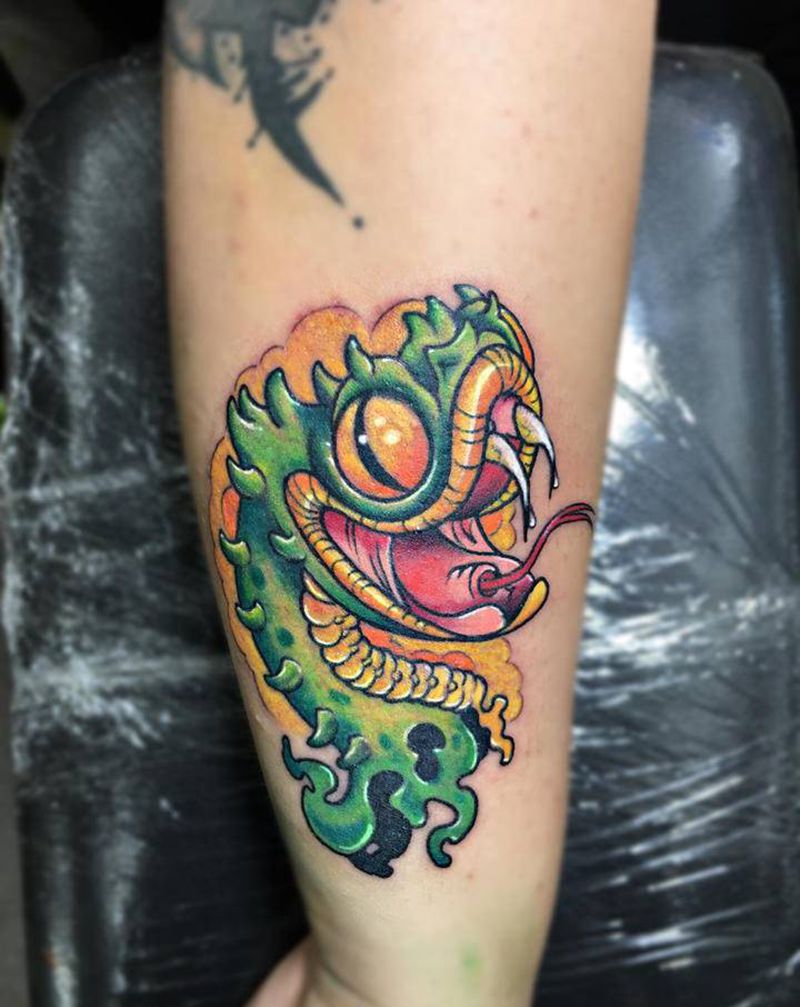 蛇纹身图片_手臂New School纹身图案