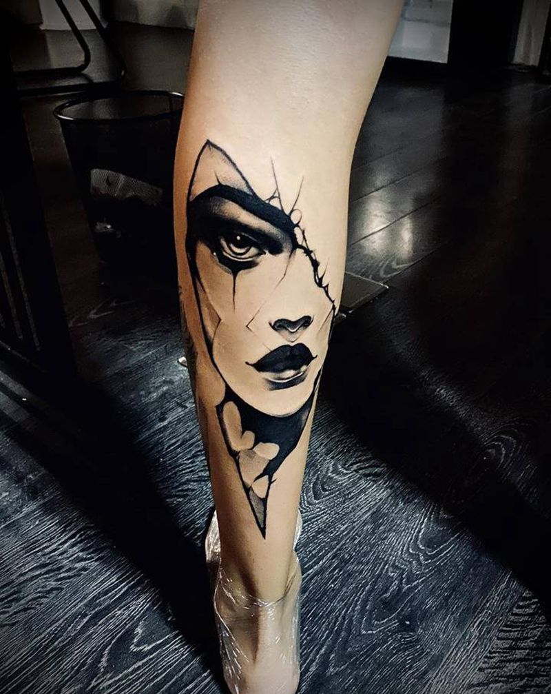 妖娆纹身图片_腿部纹身图案