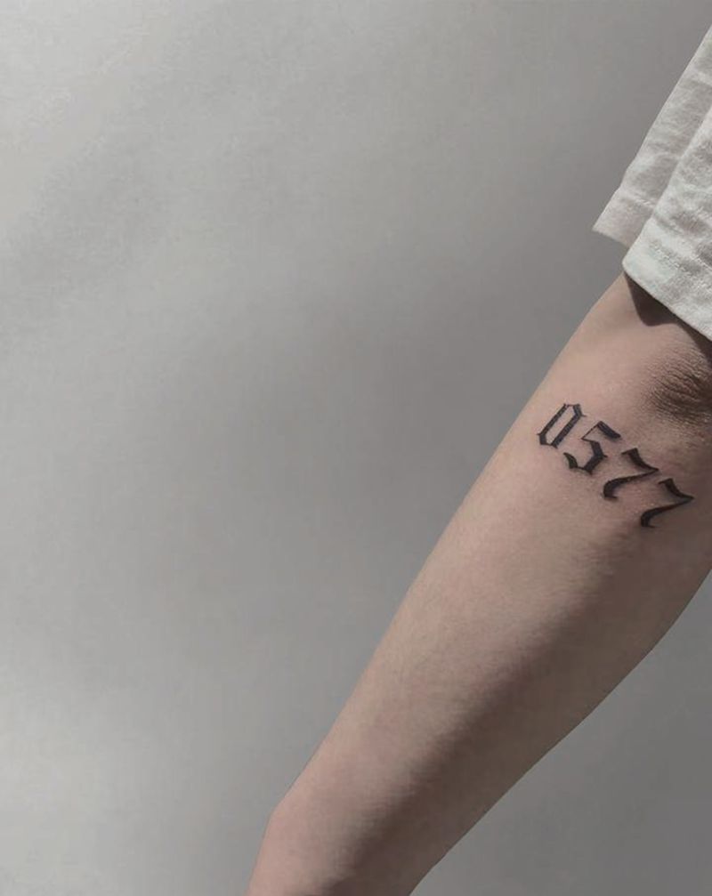 一鸣 / 2021纹身图片_手臂纹身图案